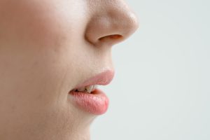 powiększanie ust a leki przeciwbólowe
